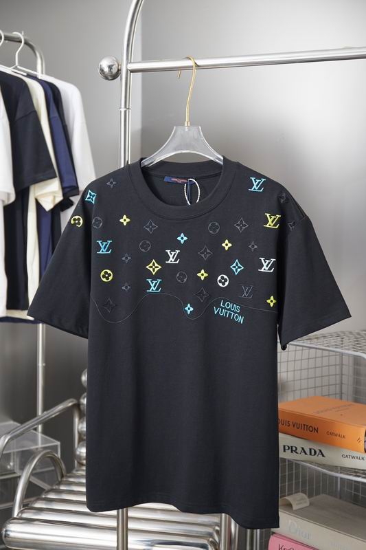Louis Vuitton men T-shirts-LV2130T